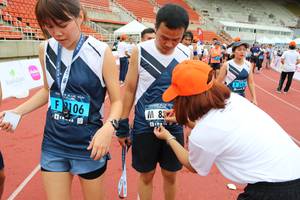 BIB: 106, 116
                            <button type="button" onclick="openModal(4725707)" class="btn btn-primary btn-sm float-right btn-popup" data-toggle="modal" data-target=".modal-high-quality">
                        <i class="fas fa-shopping-cart"></i> Add to Cart
                    </button>
                                            <button type="button" onclick="isThisMe(4725707, true)" class="btn btn-success btn-sm float-right btn-popup btn-isme hidden" data-toggle="tooltip" data-placement="bottom" title="นี่คือรูปของคุณใช่ไหม คลิกที่นี่เพื่อเอาเข้าอัลบั้ม">
                        <i class="fas fa-plus"></i> Add to album
                    </button>
                    <button type="button" onclick="isThisMe(4725707, false)" class="btn btn-warning btn-sm float-right btn-popup btn-isnotme hidden">
                        <i class="fas fa-ban"></i> Remove from album
                    </button>